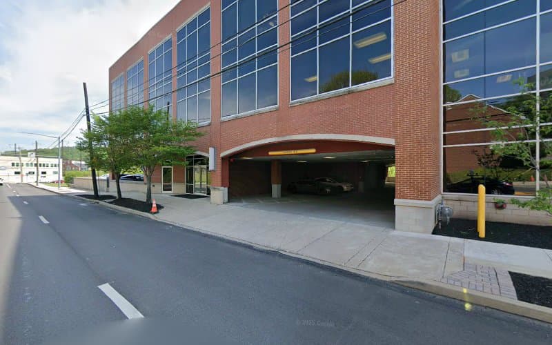YoungerMeMD clinic
